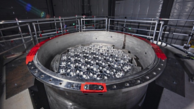 A test reactor vessel with its core exposed